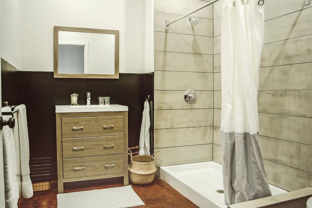 Rail Park Downtown Studio, Amazing Views, Contactless Check-In Philadelphia Exteriör bild